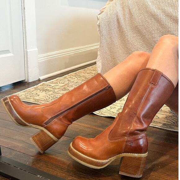 Frye Shoes - RARE Vintage Frye Dorian Brown Leather Platform Y2K Boots Size 8